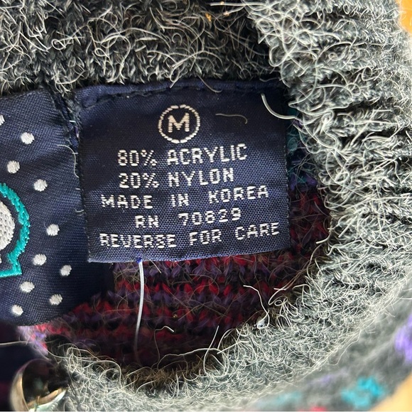 Lindsay Gray Vintage Grey/Purple/Green/Red Medium Acrylic Sweater - Picture 3 of 6